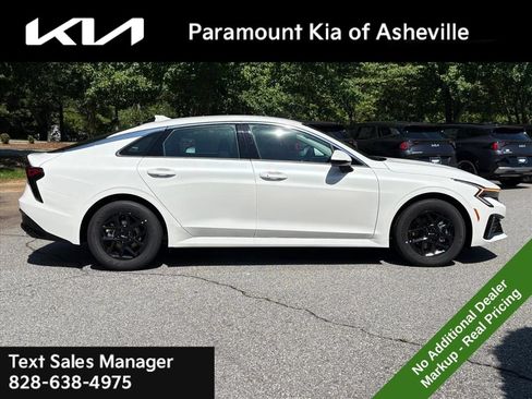 New 2026 Kia K5 LXS FWD image 6