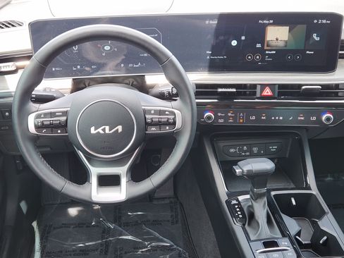Used 2025 Kia K5 EX FWD image 27