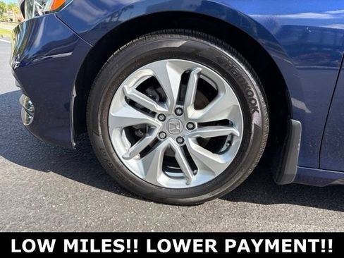 Used 2019 Honda Accord LX image 9