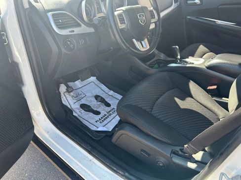 Used 2014 Dodge Journey SXT w/ Quick Order Package 28C image 10