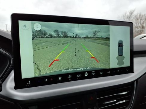 Certified 2025 Ford Escape Platinum image 19