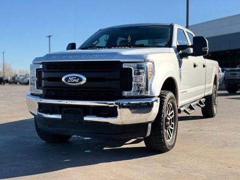 Used 2018 Ford F350 XL w/ Power Equipment Group image 4