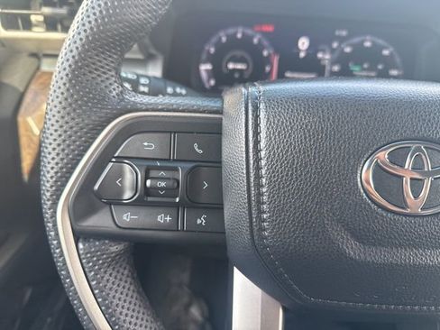 Used 2024 Toyota Tacoma Limited w/ Limited Package (LT) image 13