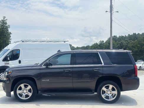 Used 2017 Chevrolet Tahoe LT RWD image 4