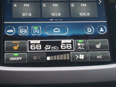 Used 2025 Subaru Forester Sport image 21