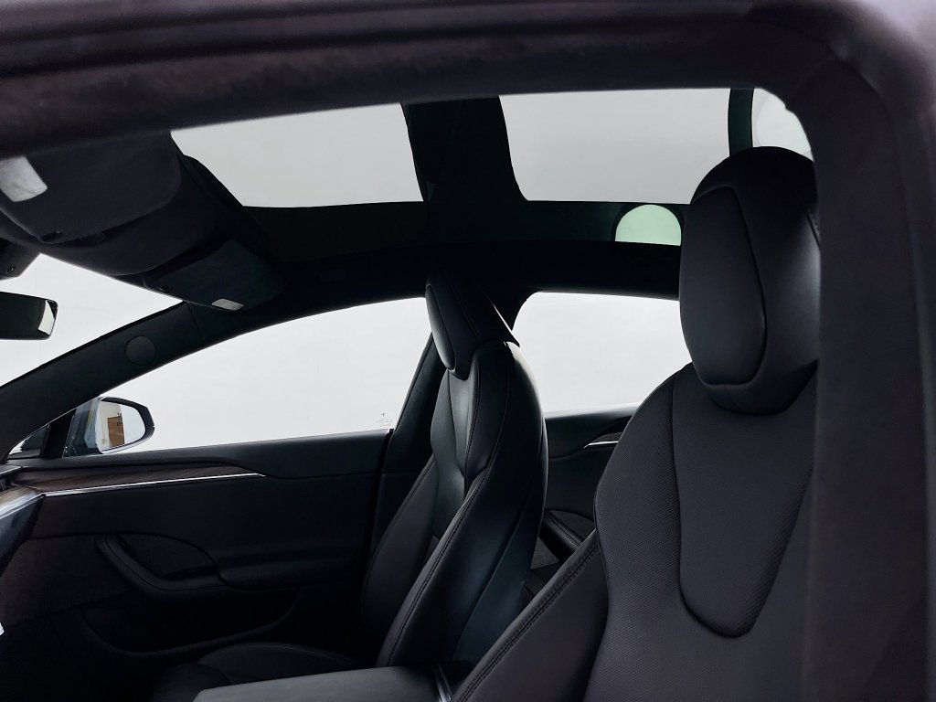 Used 2022 Tesla Model S AWD/4WD image 20