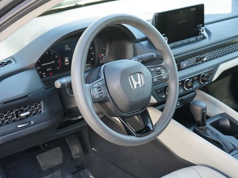 Used 2024 Honda Accord EX image 14