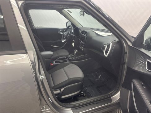 Used 2024 Kia Soul LX w/ Option Group 015 image 14