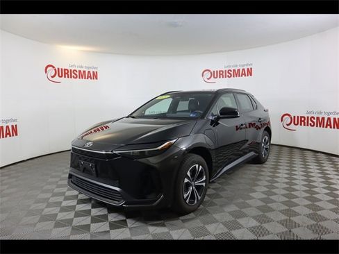 Used 2024 Toyota bZ4X XLE image 3