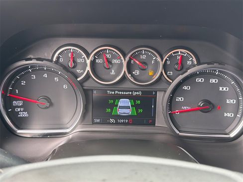 Used 2024 Chevrolet Suburban LS w/ Driver Alert Package image 26