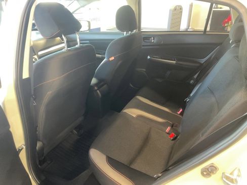 Used 2016 Subaru Crosstrek 2.0i Premium image 20