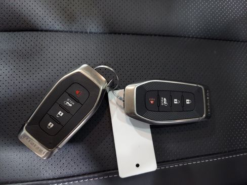 Used 2025 INFINITI QX60 Pure AWD/4WD image 15