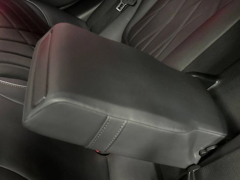 Used 2023 Mercedes-Benz EQS 580 4MATIC Sedan image 35