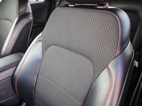 Used 2024 Ford Escape ST-Line image 30