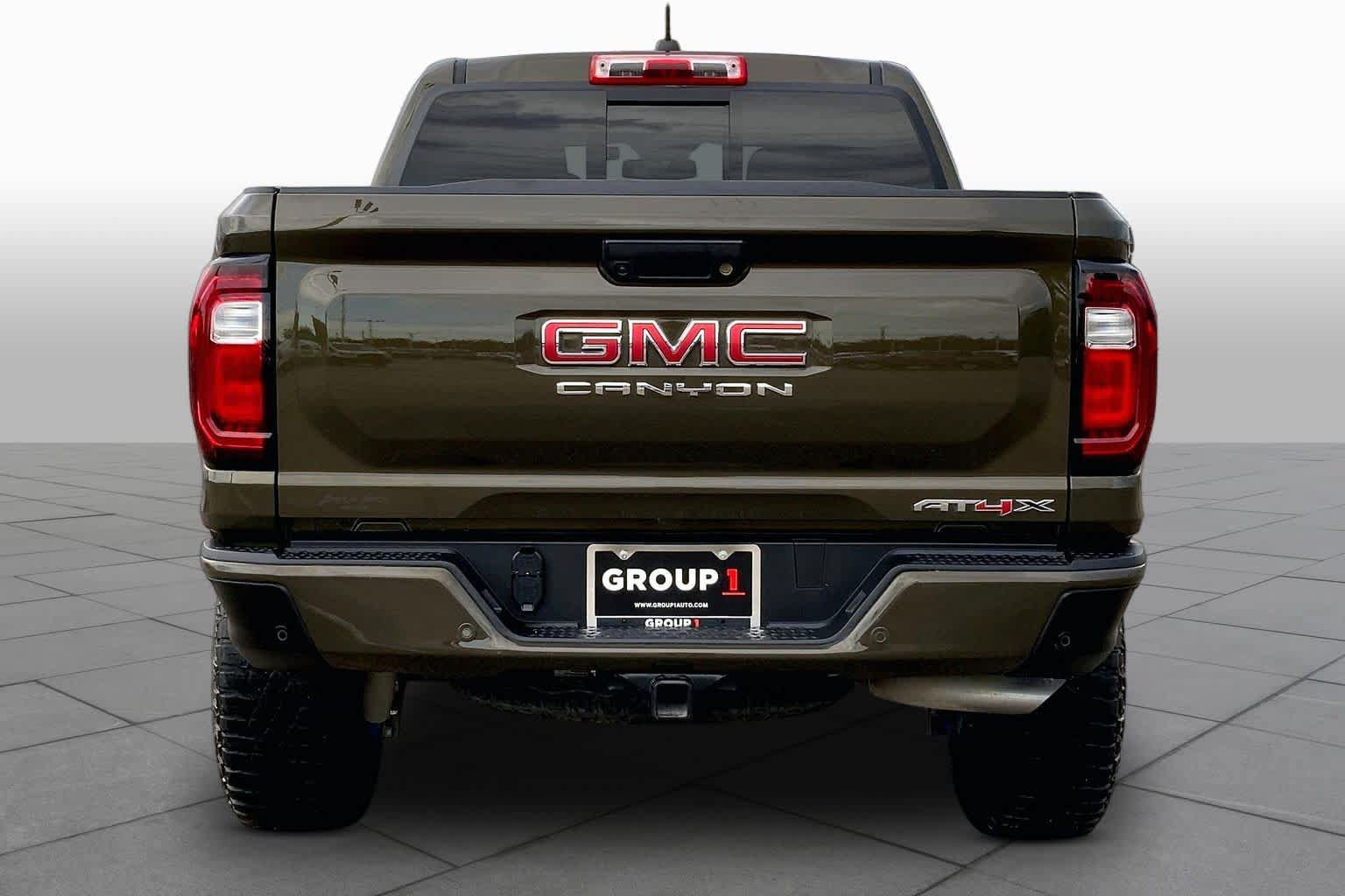 Used 2024 GMC Canyon AT4X AWD/4WD image 5