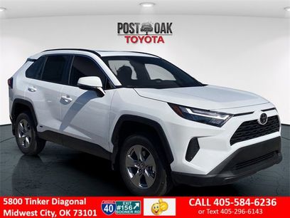 New 2025 Toyota RAV4 XLE