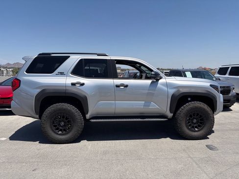 Used 2025 Toyota 4Runner TRD Off-Road Premium w/ Tow Technology Package AWD/4WD image 3