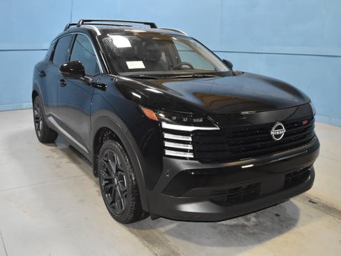 New 2026 Nissan Kicks SR w/ SR Premium Package image 1