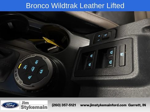 Used 2022 Ford Bronco Wildtrak AWD/4WD image 25