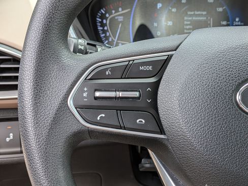 Used 2020 Hyundai Santa Fe SEL FWD image 22
