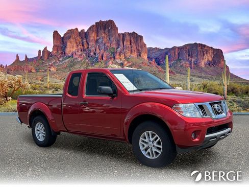 Used 2017 Nissan Frontier SV w/ SV Value Truck Package RWD image 9