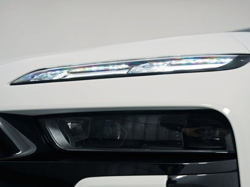 Used 2023 BMW i7 xDrive60 w/ Executive Package 2 AWD/4WD image 69