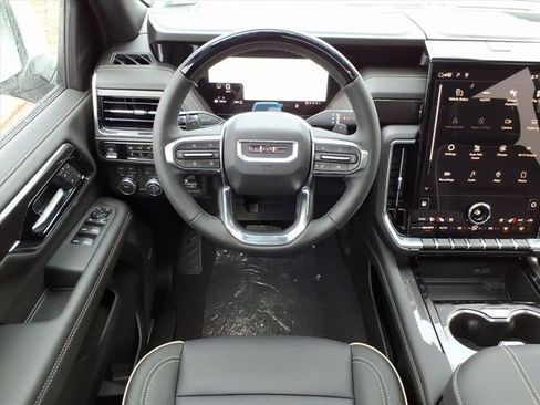 New 2026 GMC Yukon Elevation w/ Elevation Premium Package image 18