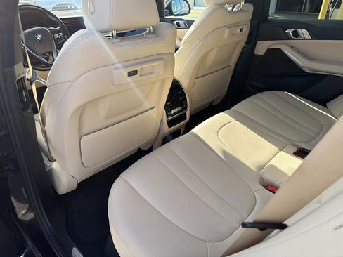 Used 2019 BMW X5 xDrive40i w/ Premium Package 2 image 16