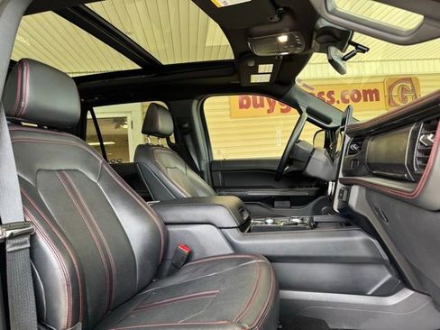 Used 2024 Ford Expedition Limited AWD/4WD image 27
