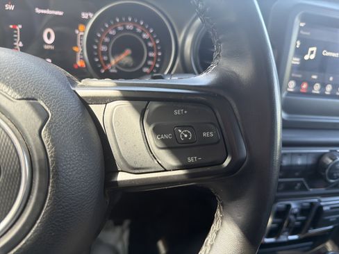 Used 2023 Jeep Wrangler Unlimited Sport AWD/4WD image 19
