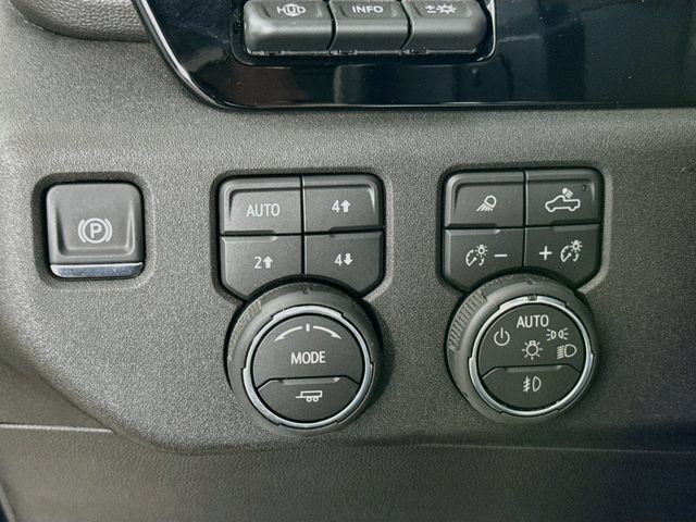 Used 2026 Chevrolet Silverado 1500 LTZ AWD/4WD image 11