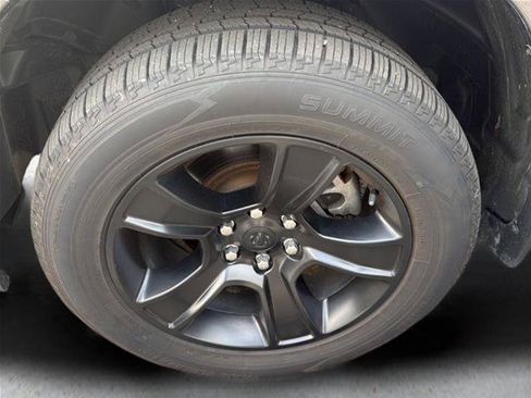 Used 2021 RAM 1500 Big Horn AWD/4WD image 30