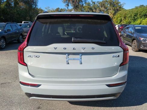 New 2026 Volvo XC90 B6 Ultra image 5