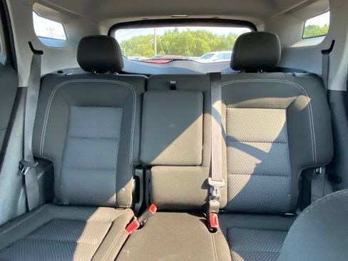 Used 2024 GMC Terrain SLE AWD/4WD image 30