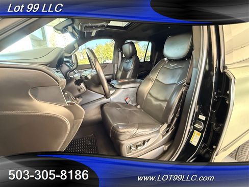 Used 2017 Cadillac Escalade Platinum image 13