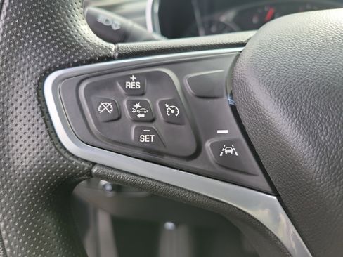 Used 2023 Chevrolet Equinox LT image 23