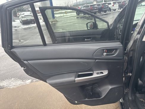 Used 2015 Subaru Crosstrek Touring image 28