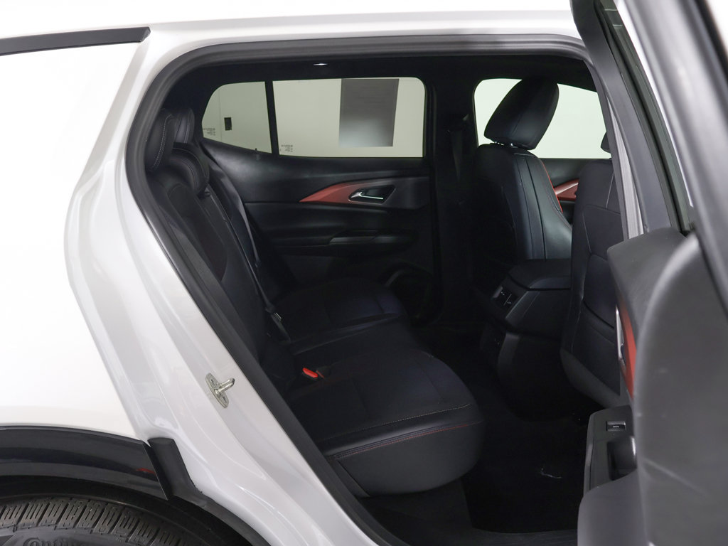 Used 2025 Chevrolet Equinox EV RS w/ Convenience Package II FWD image 37