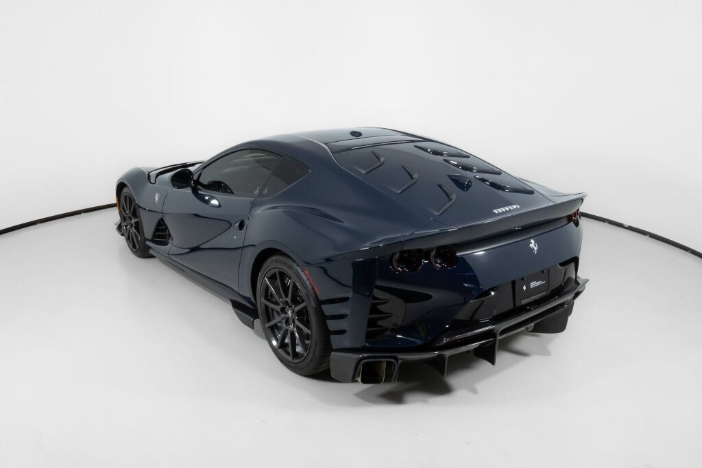 Certified 2022 Ferrari 812 Competizione RWD image 5