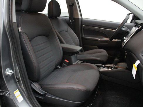 New 2026 Mitsubishi Outlander Sport SE image 19