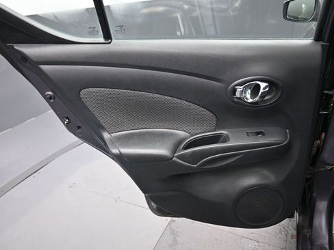Used 2015 Nissan Versa SV image 24