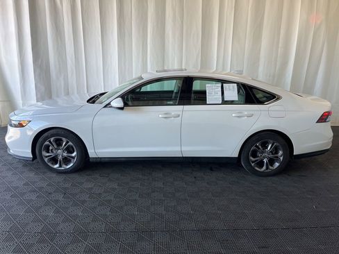 Used 2023 Honda Accord EX image 28