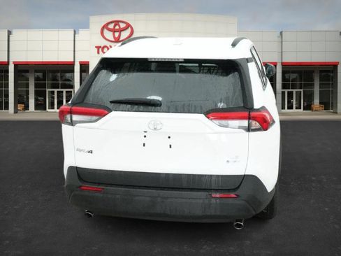 New 2025 Toyota RAV4 LE image 18