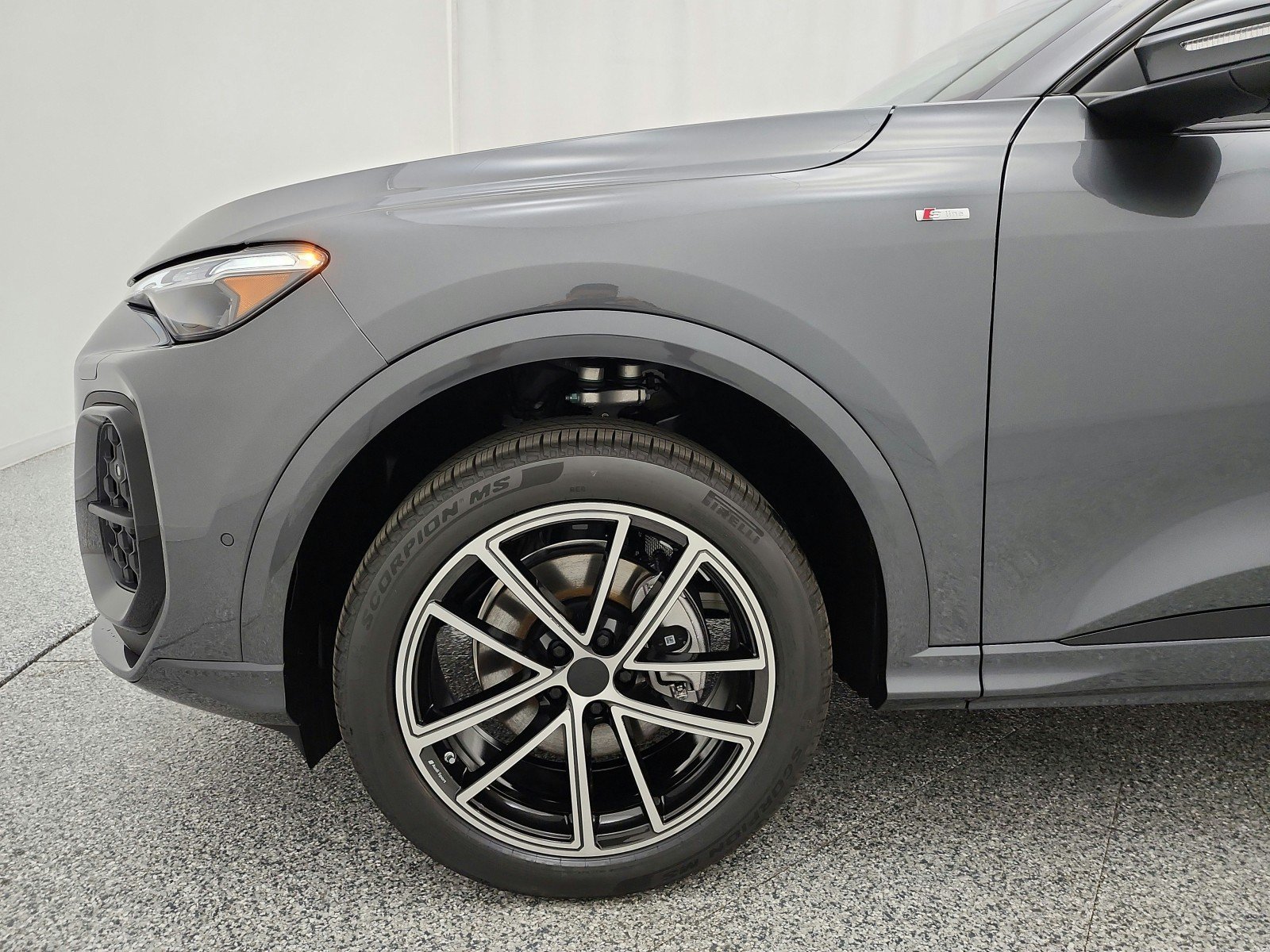 New 2026 Audi Q5 Premium Plus AWD/4WD image 13