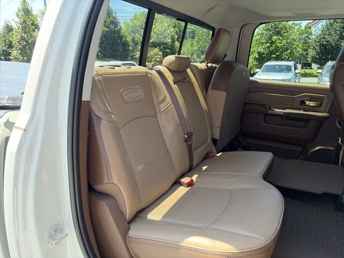 Used 2023 RAM 3500 Limited AWD/4WD image 39