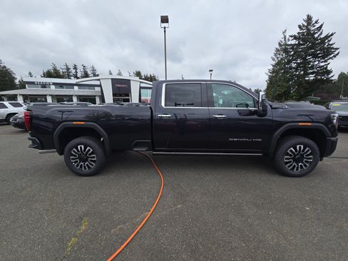 New 2026 GMC Sierra 3500 Denali Ultimate AWD/4WD image 8