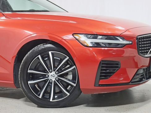 Used 2023 Volvo S60 T8 Plus AWD/4WD image 5
