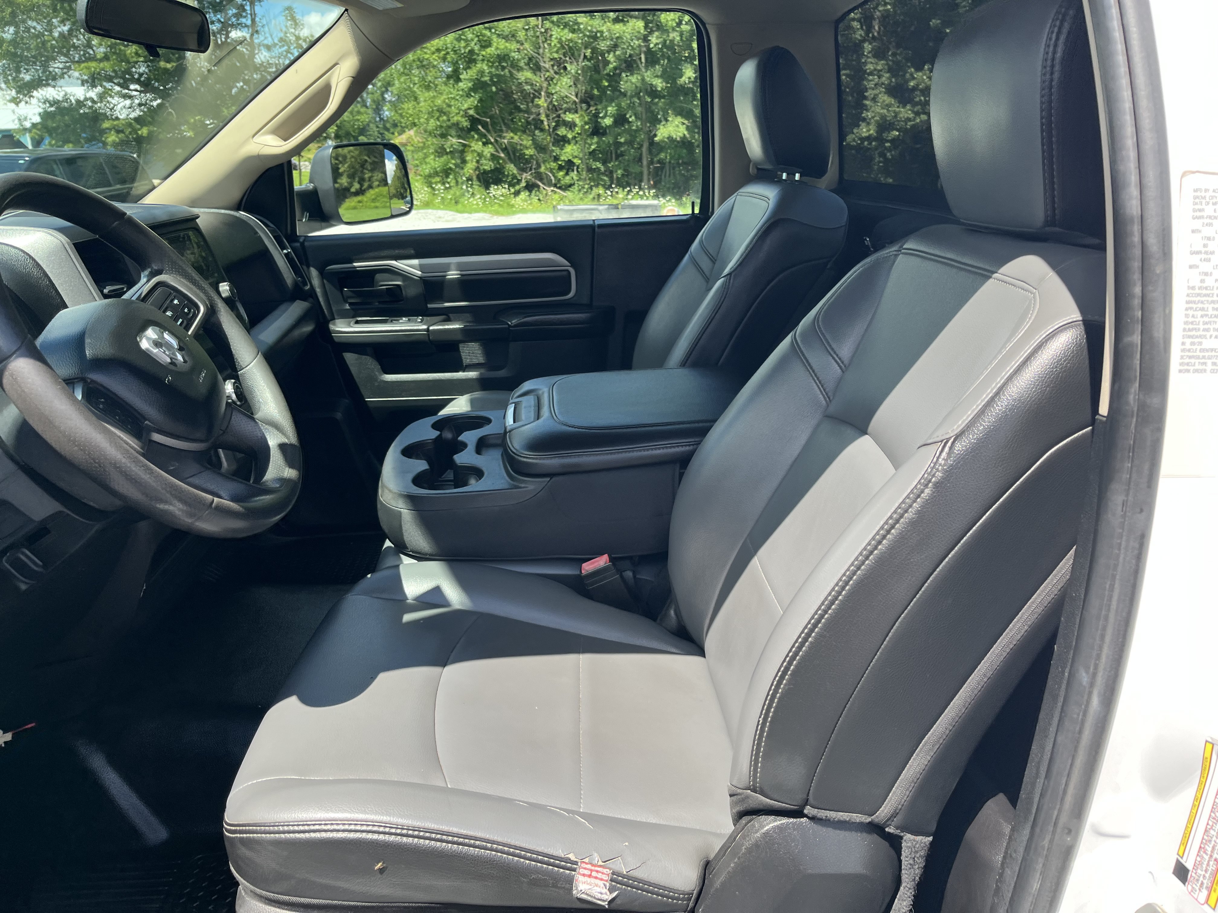 Used 2020 RAM 3500 Tradesman RWD image 12