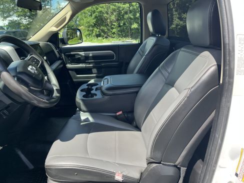 Used 2020 RAM 3500 Tradesman RWD image 12