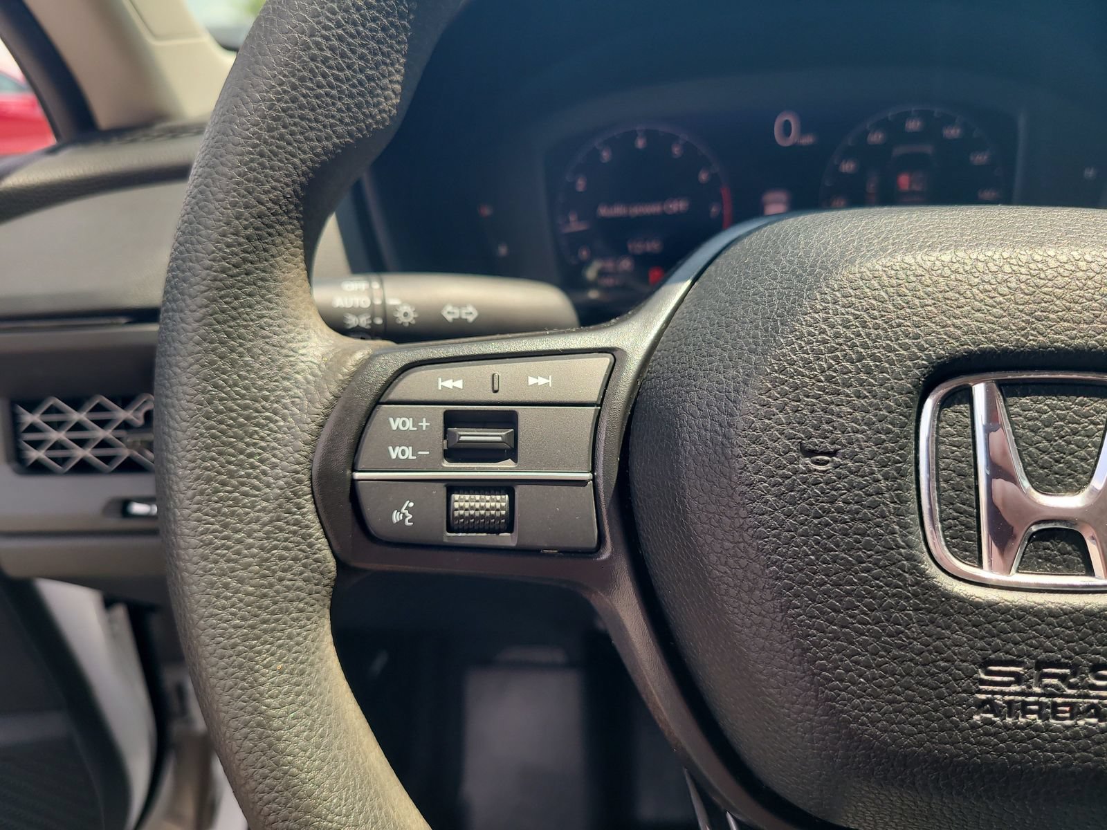 Certified 2023 Honda Accord LX image 13